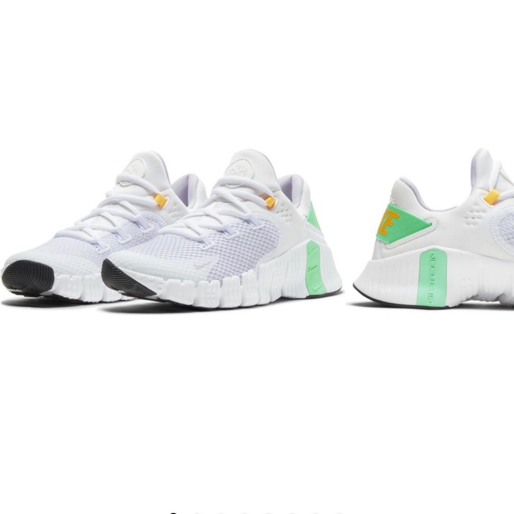 LIKE NEW - Nike Metcon 4